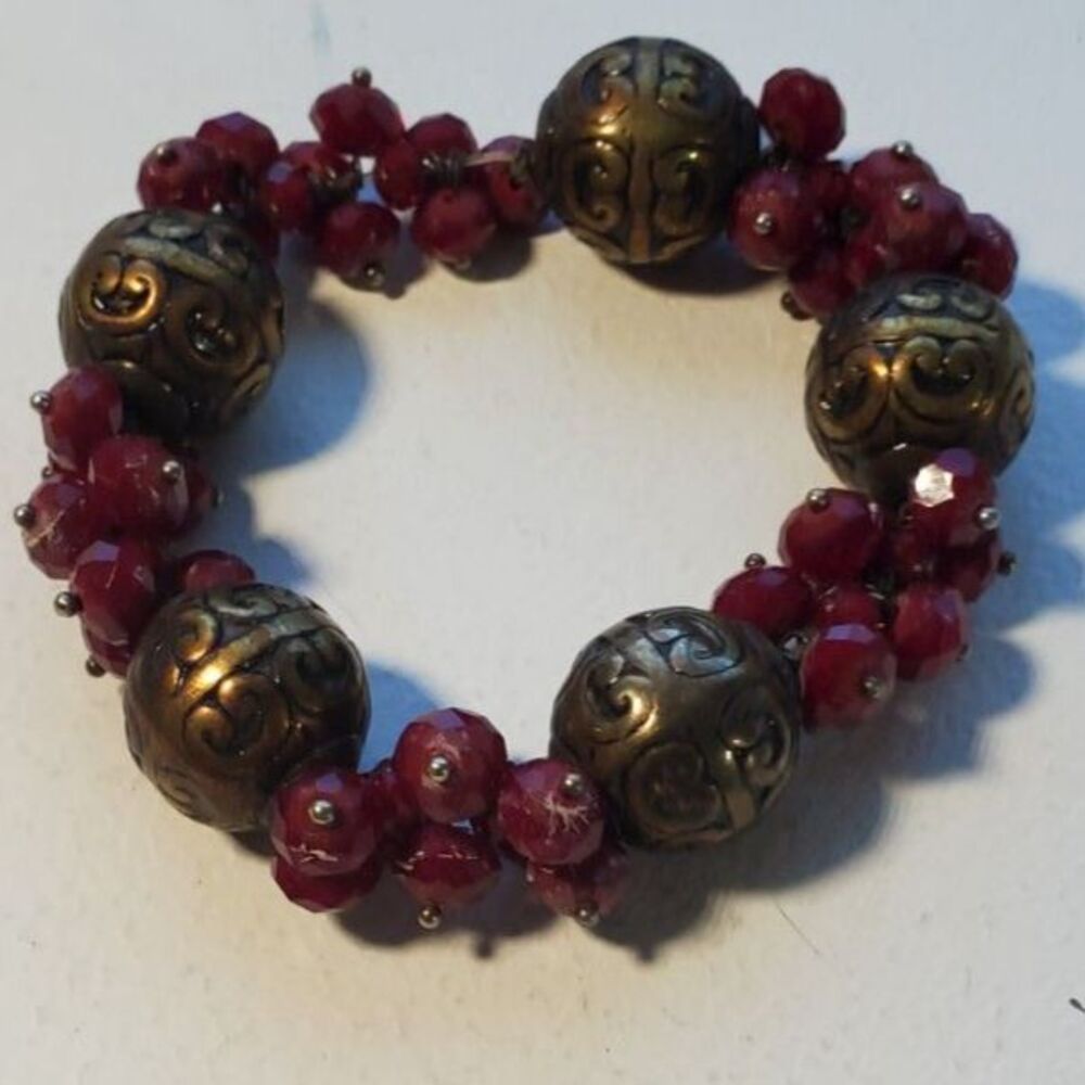 Vintage India Brass Bead Bracelet Chunky Red Cluster Bead Elastic Stretch